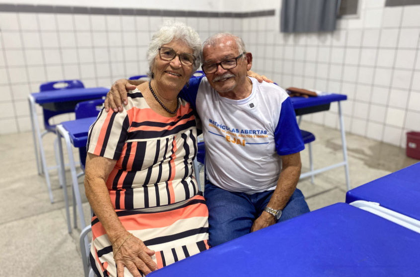 Casal volta a estudar depois de 60 anos fora da sala de aula. Foto: João Pedro/Ascom Semed