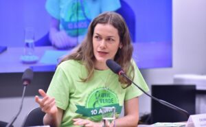 Audiência Pública - Abril Verde - debate sobre ambiente digno e seguro no trabalho. Procuradora do Trabalho - MPT. Coordenadora Nacional de Defesa do Meio Ambiente do Trabalho e da Saúde do Trabalhador e da Trabalhadora - CODEMAT - MPT, Cirlene Luiza Zimmermann