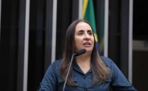 Discussão e votação de propostas. Dep. Adriana Ventura (NOVO - SP)