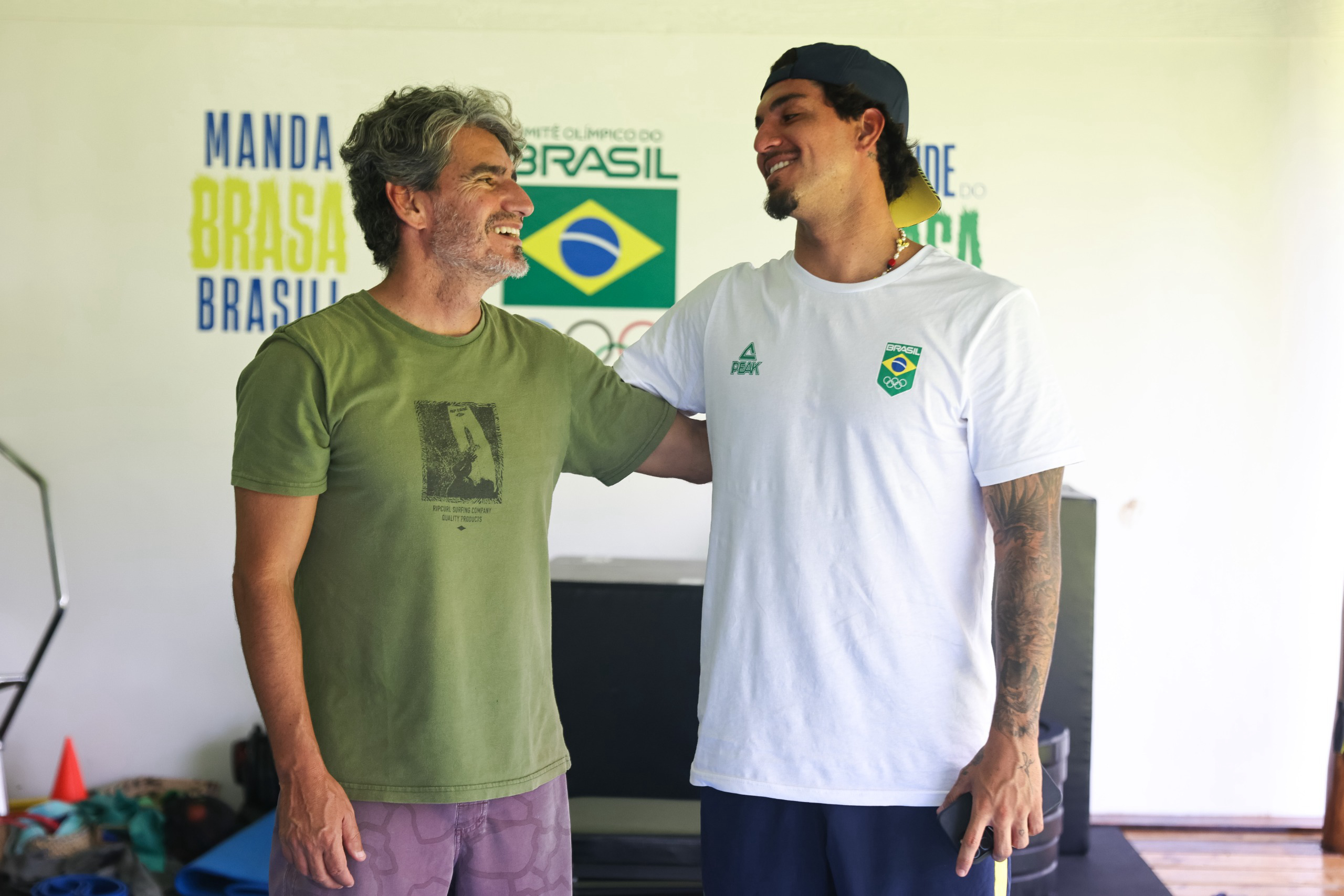 Entrevistas, fotos e milhares de seguidores: Gabi tem dia de estrela após brilhar em vitória do Brasil