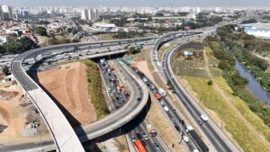 Viaduto_Fernão-Dias.jpg
